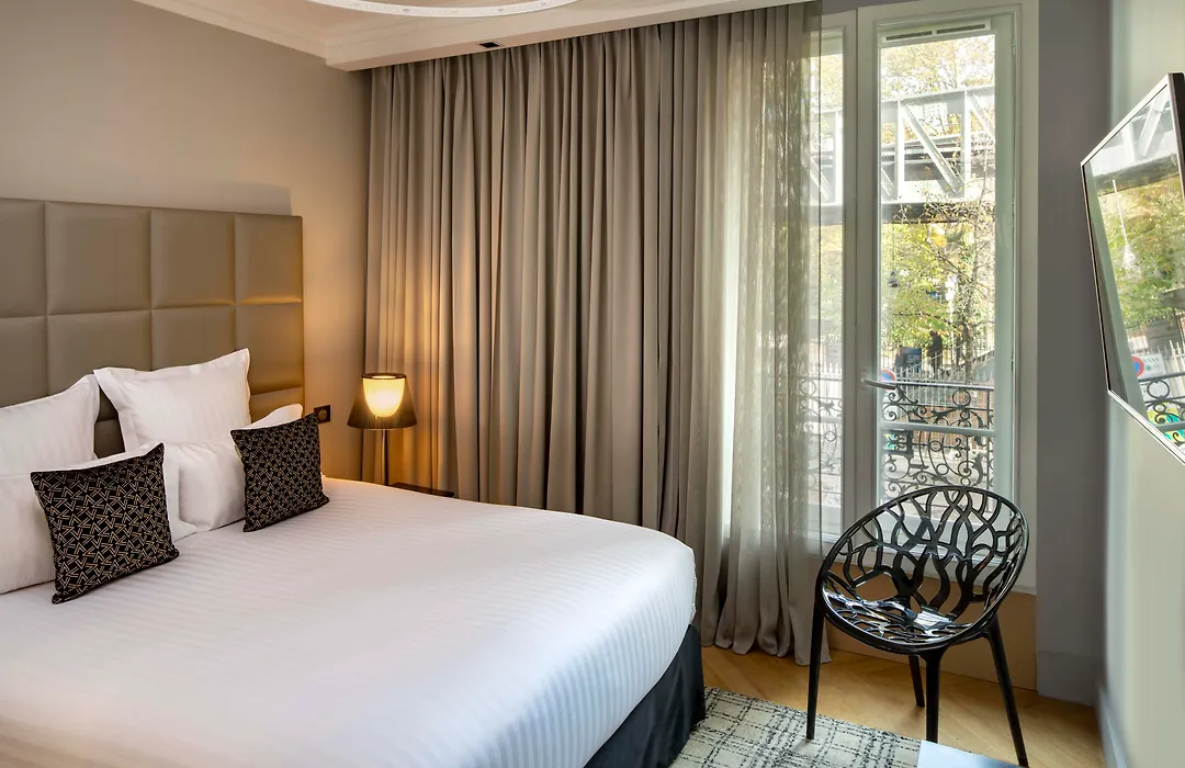 First Hotel Paris Tour Eiffel-1