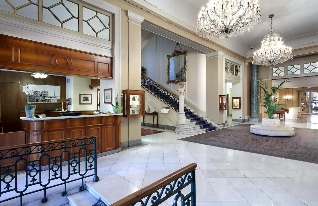 Eurostars Hotel Excelsior-1