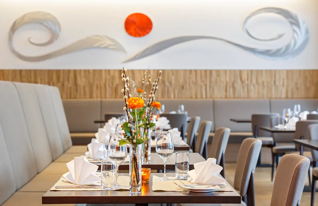 Newstar Hotel-1