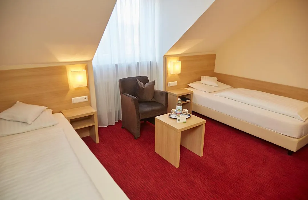 Flair Hotel Weinstube Lochner-1