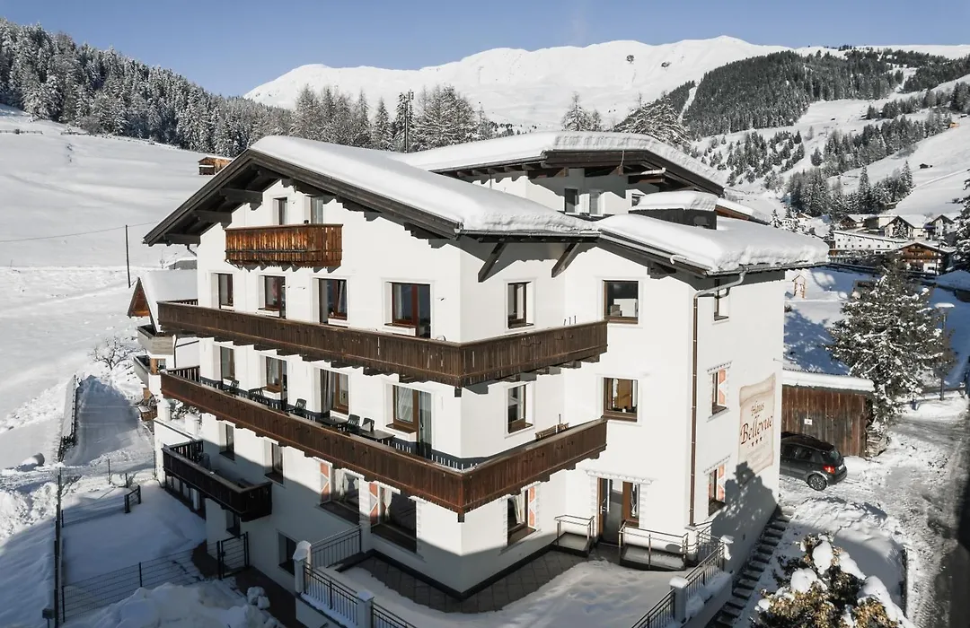 Haus Bellevue by VAYA-1