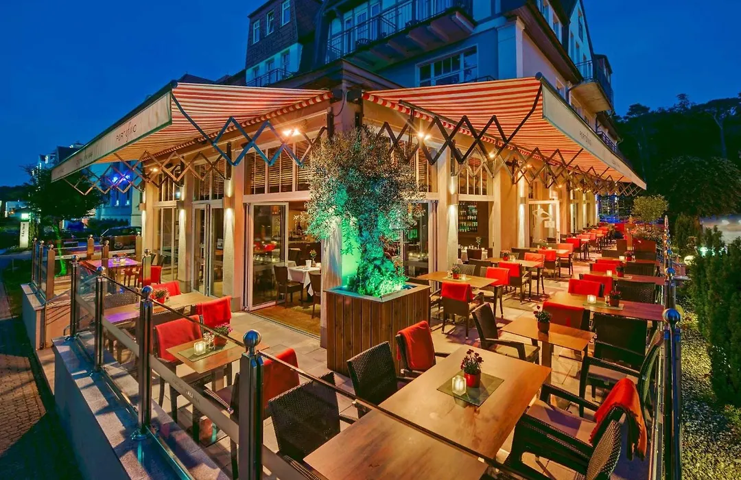 Strandhotel Nordischer Hof-1