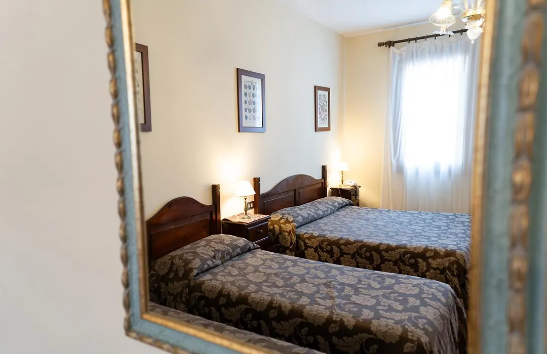 Hotel Tivoli-1