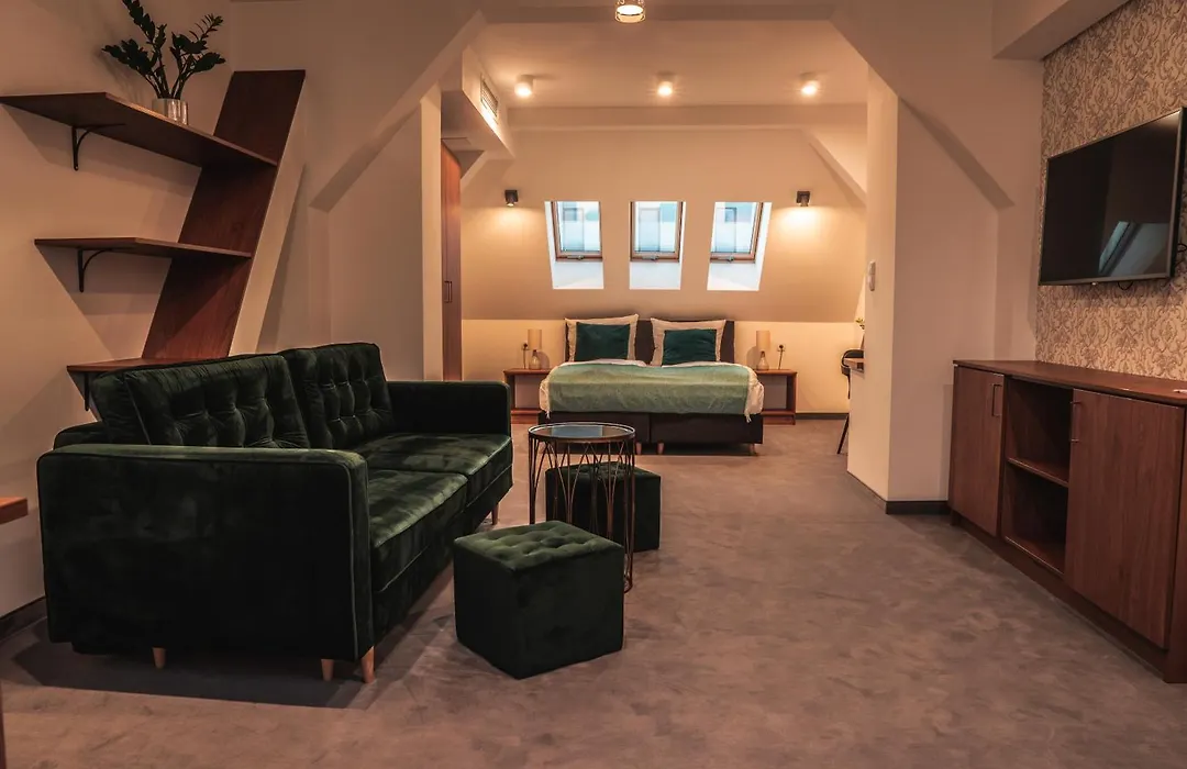 Brassel Aparthotel-1