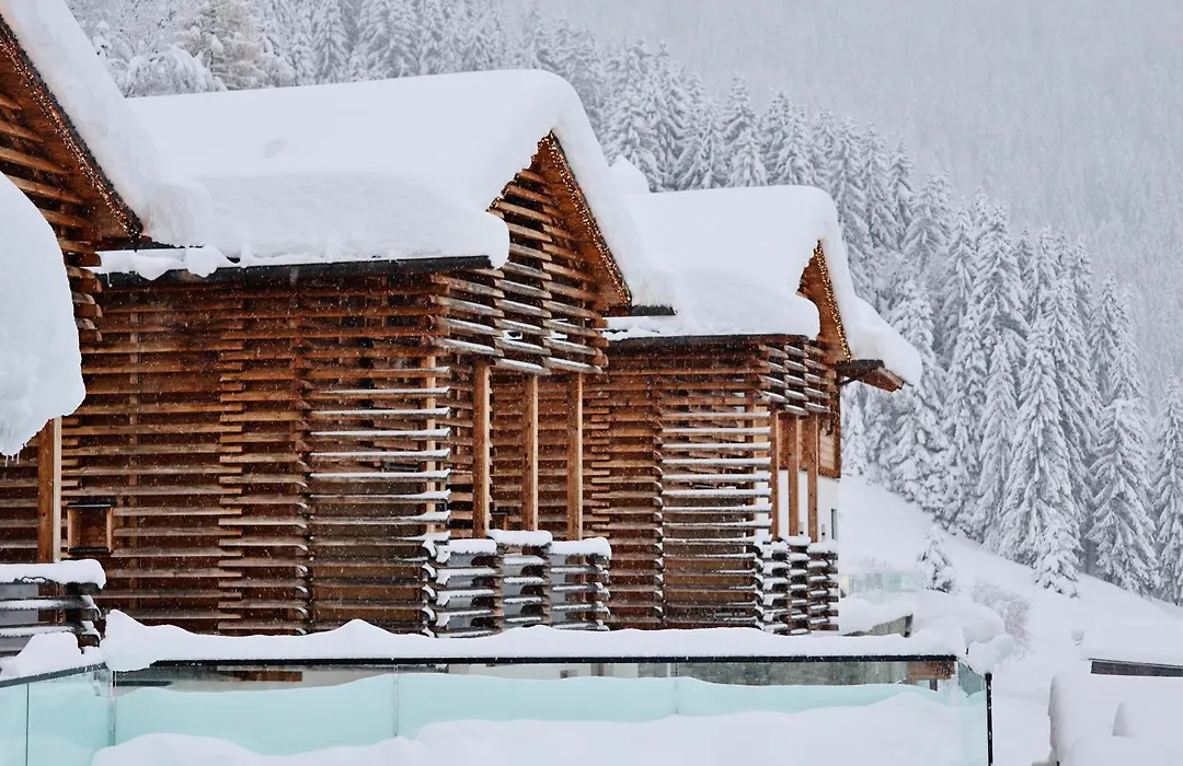 Boutique Hotel und Chalets Bergwiesenglück-1
