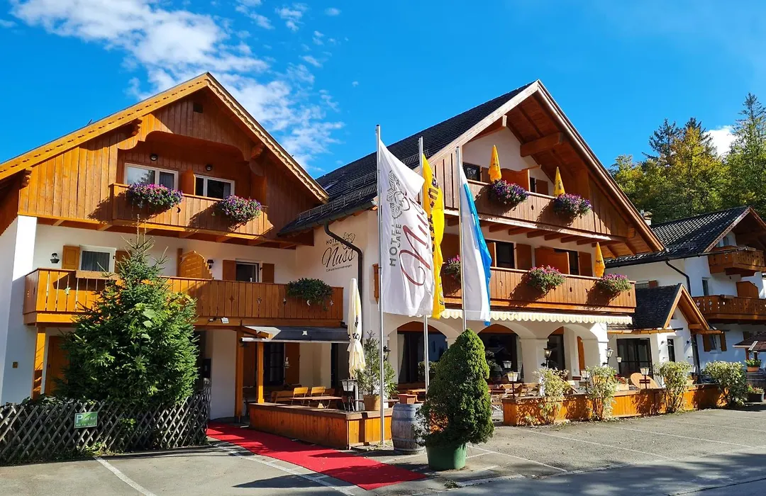 Hotel Nuss-1