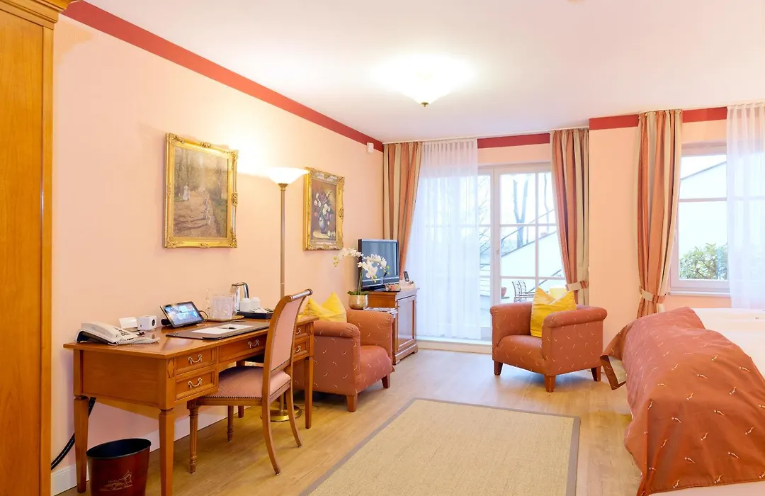 Hotel Villa Monte Vino-1
