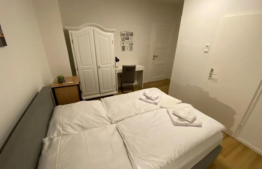 Swan Rooms-1