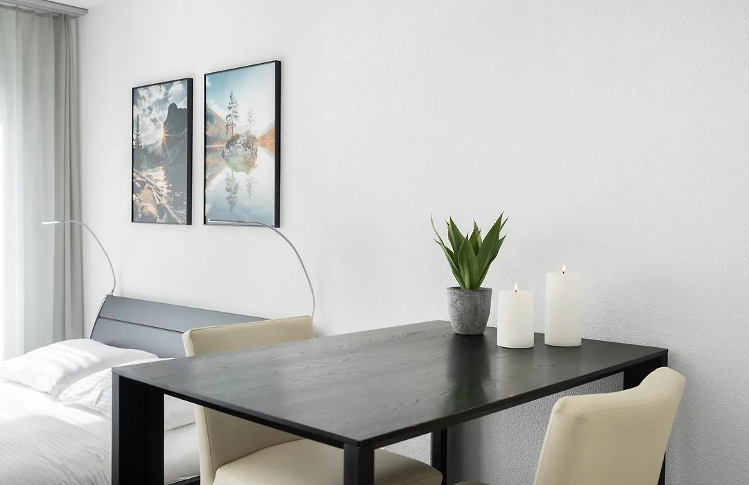 Studio Natascha Interlaken-1