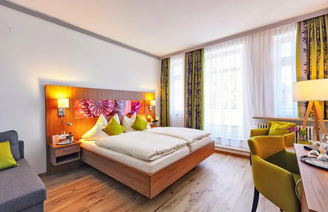 Hotel Sonnengarten-1