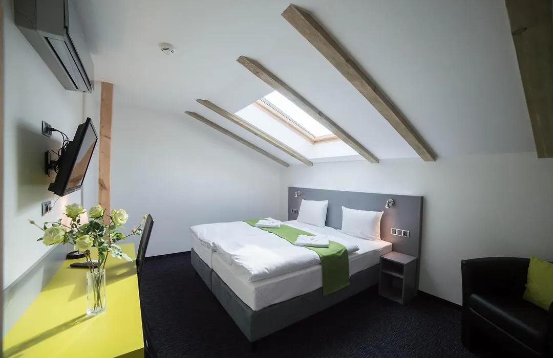 Hotel Herrmes-1