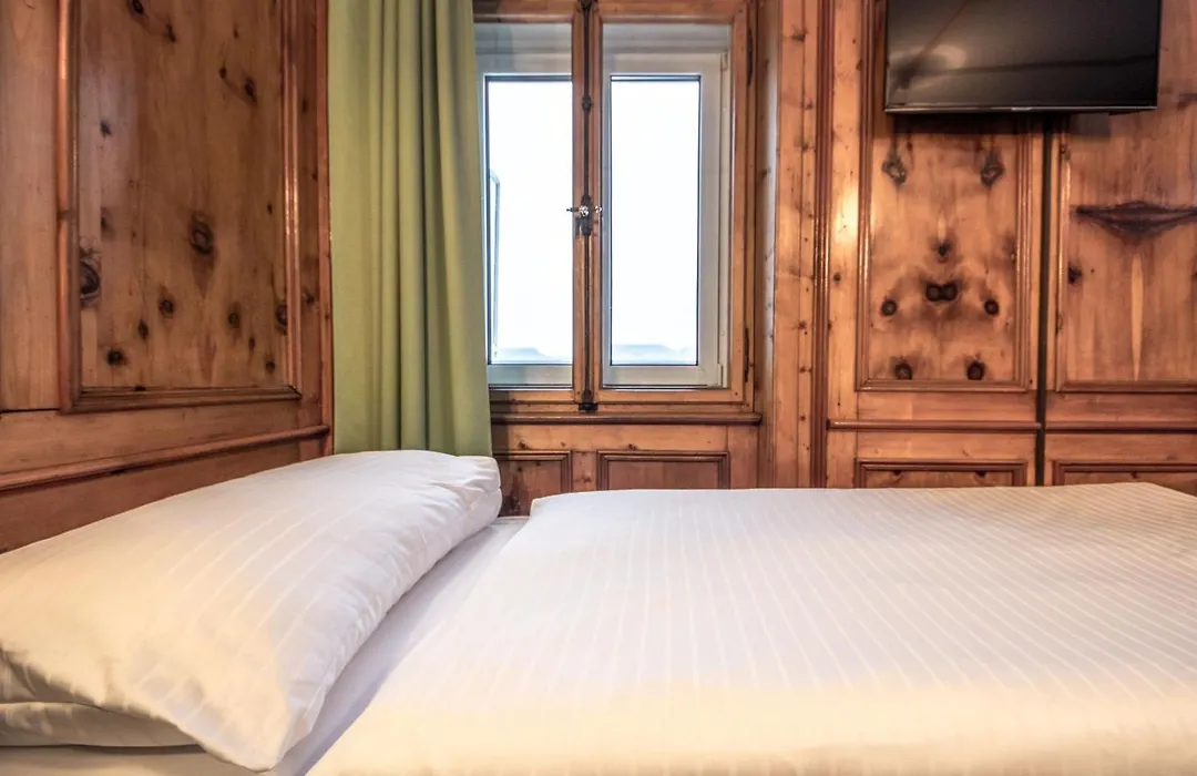 Hotel Montana By Mountain Hotels-1