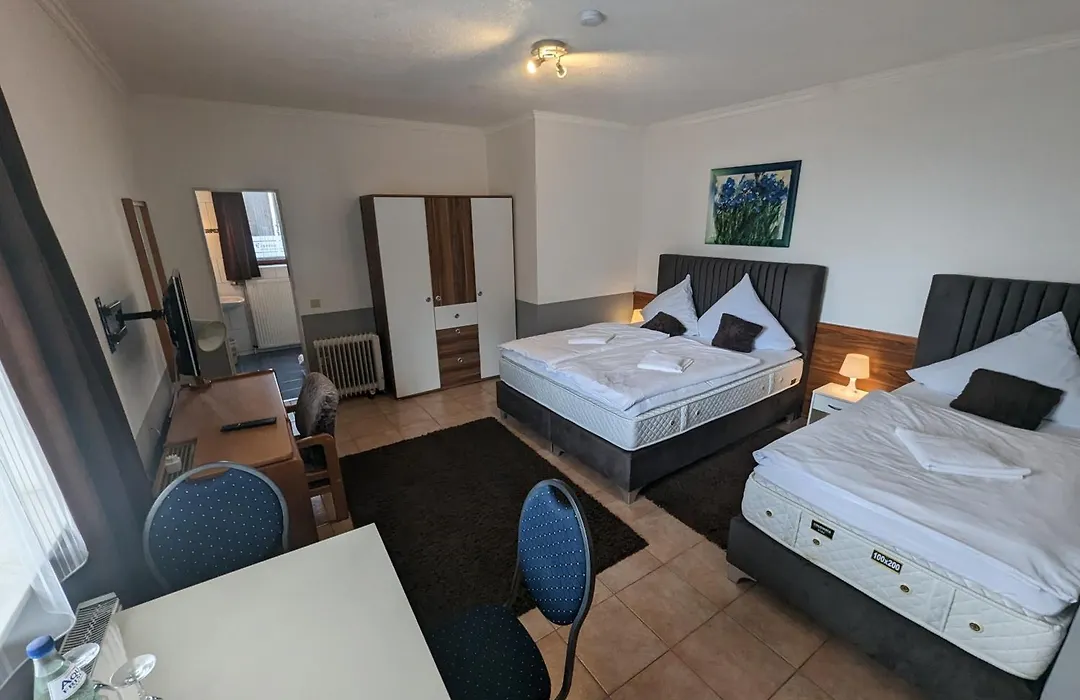 Hotel Eiserner Anton-1