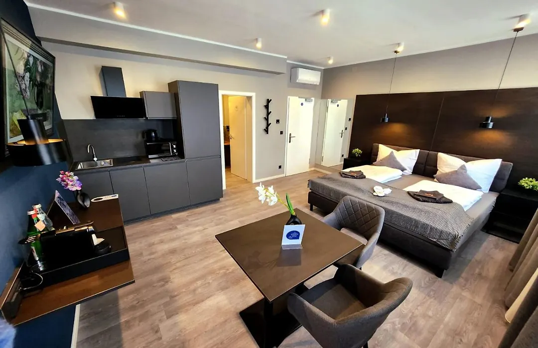 Liro Hotel Oberhausen-1