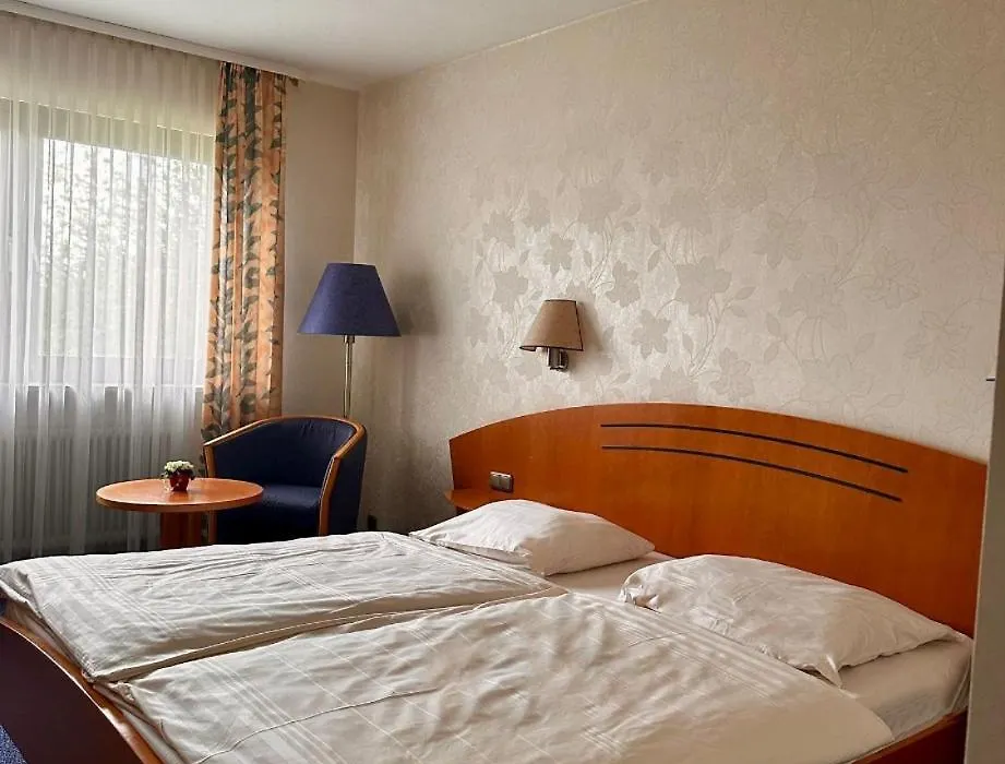 Hotel Tennenloher Hof-1