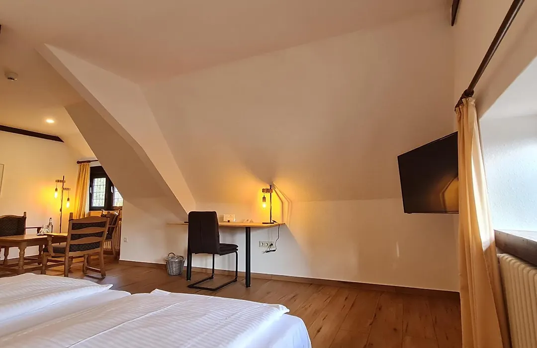 Hof Hueck-1