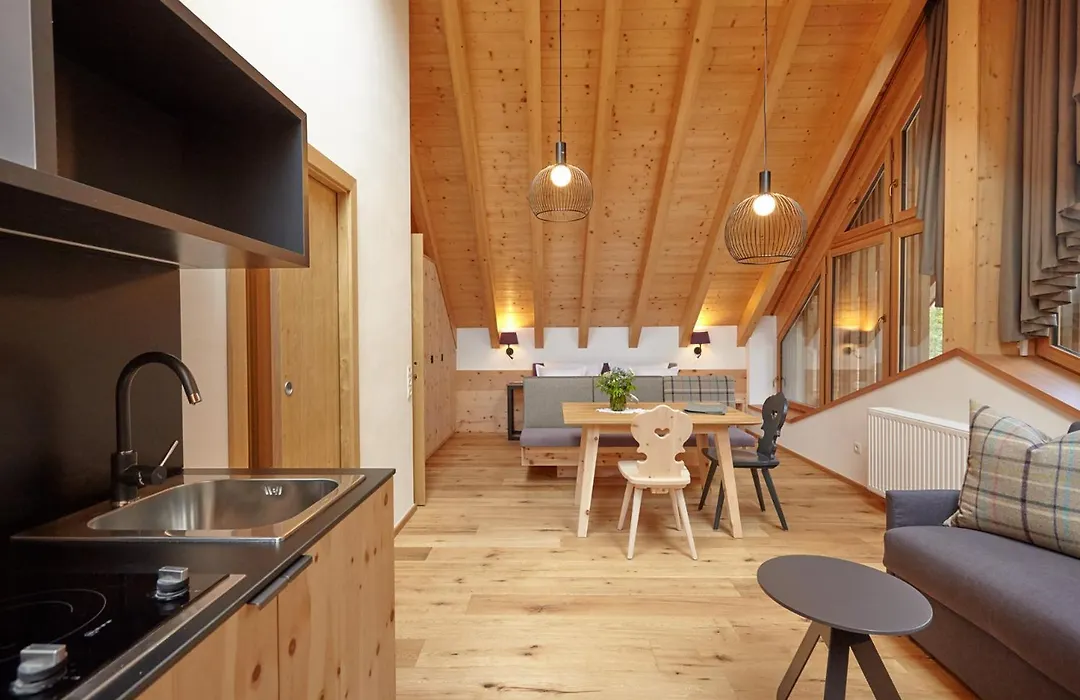 Natura Boutique Chalet Wellness Spa-1