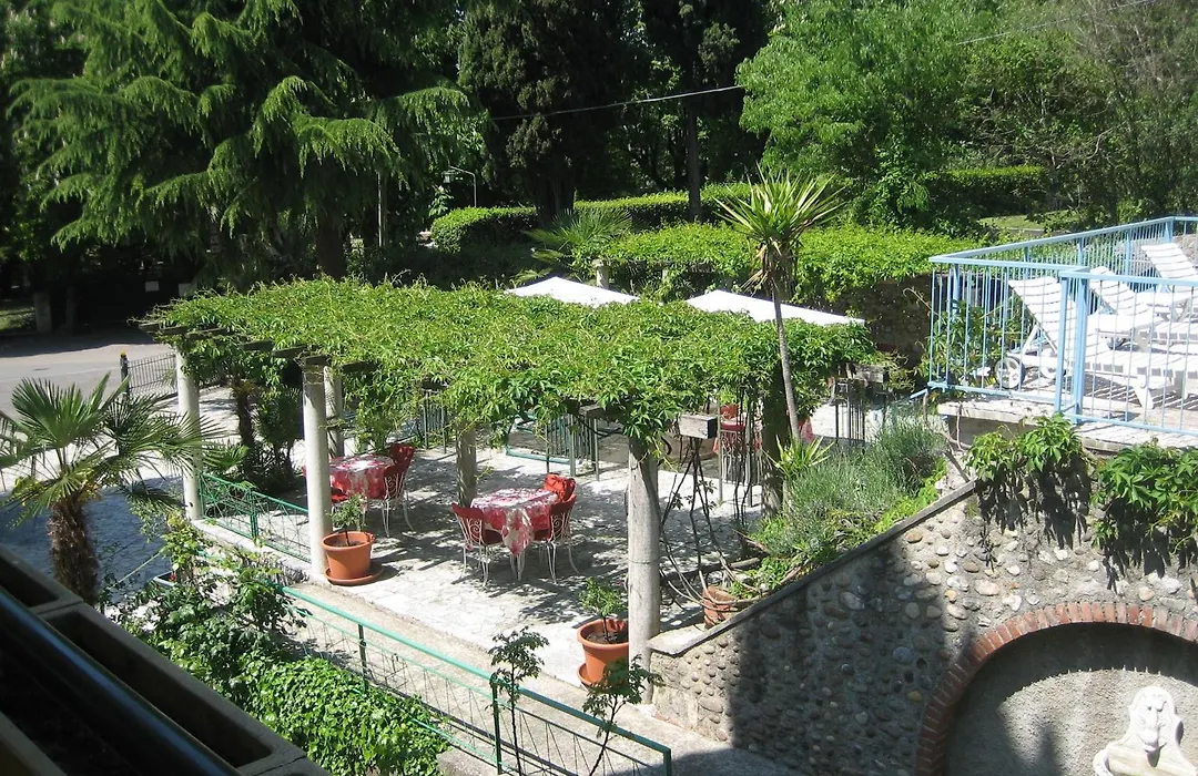 Hotel Broglia-1