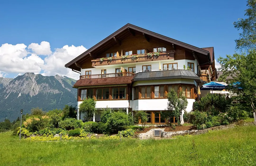Ringhotel Nebelhornblick-1