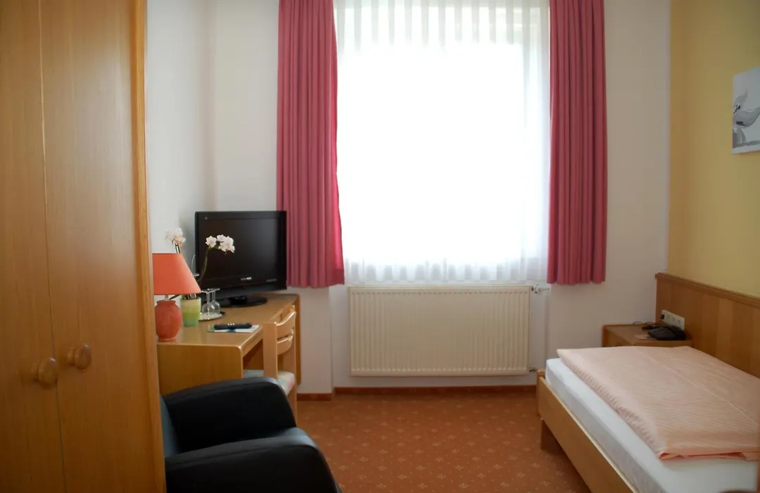 Hotel Goldner Anker-1