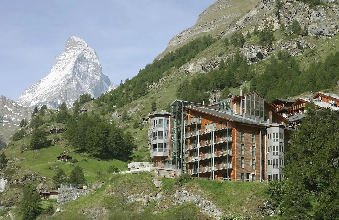 The Omnia - Design Mountain Lodge And Spa With Iconic Matterhorn Views-1