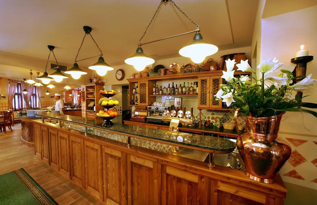 Hotel Pizzeria Belmonte-1