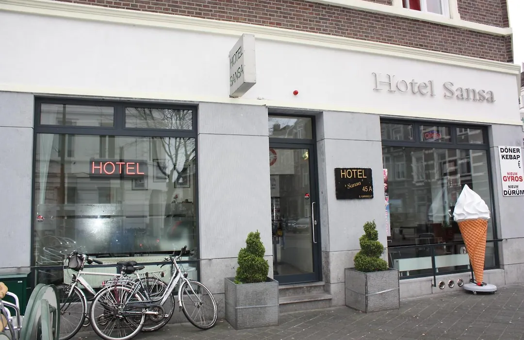 Hotel Sansa-1