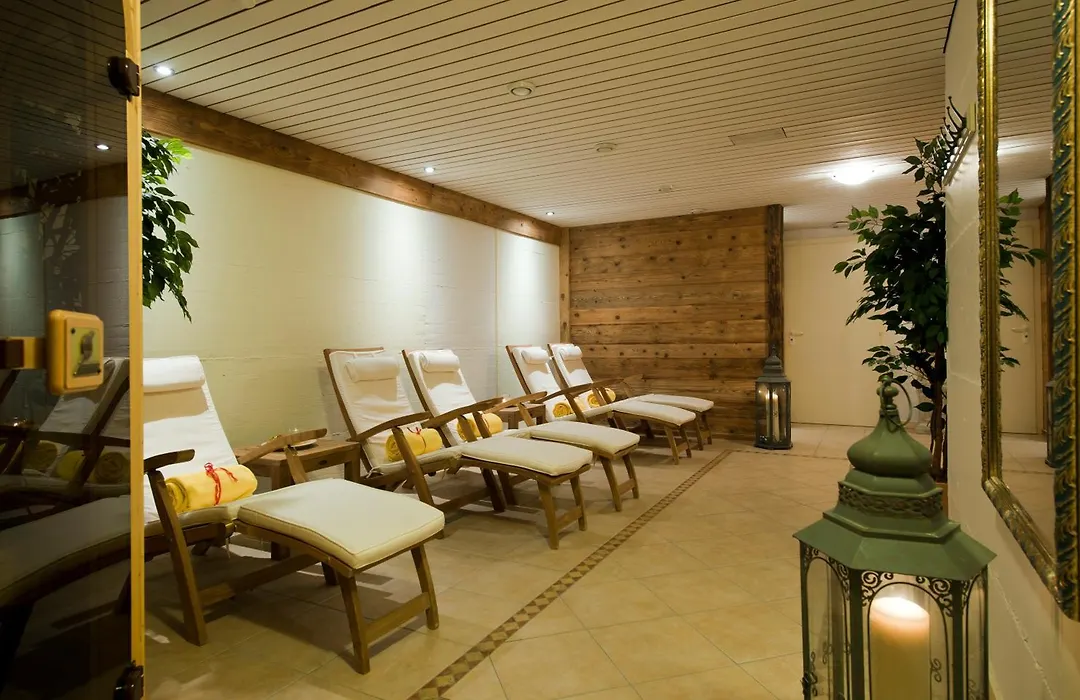 Chalet-Hotel Beau-Site-1