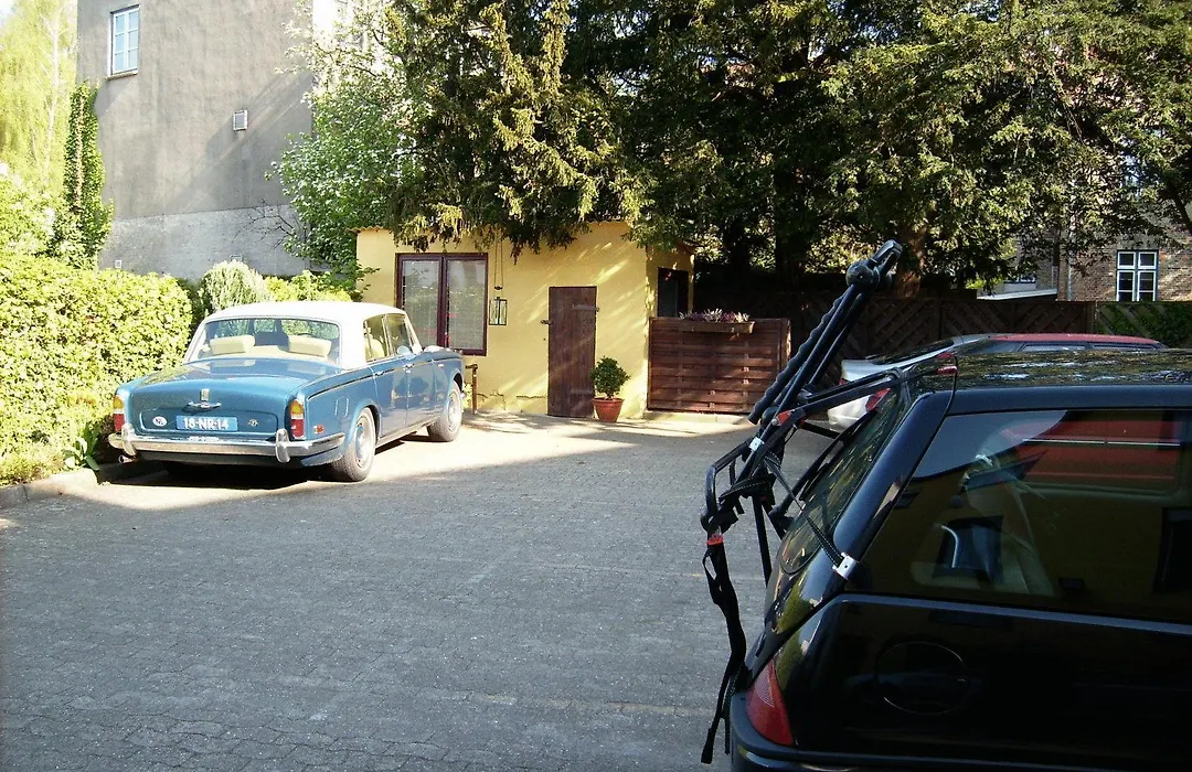 Domhotel Bed&Breakfast-1