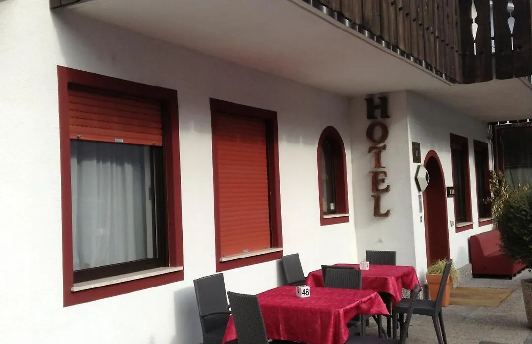 Hotel Daniela-1