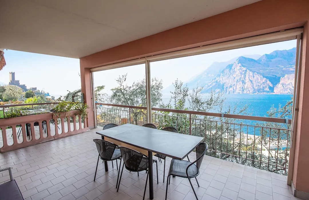 Villa Pifferi-1