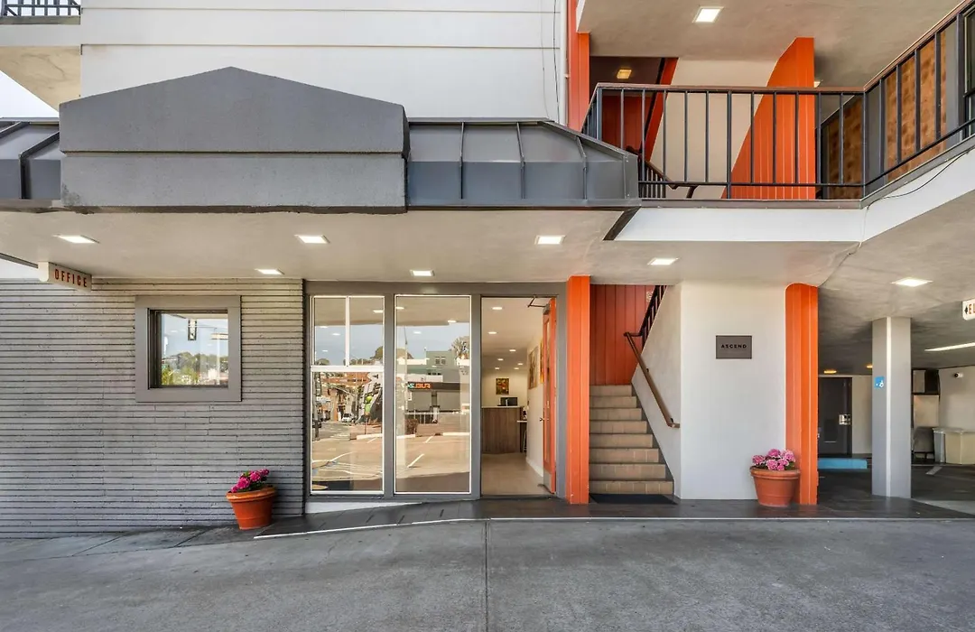 La Luna Inn, An Ascend Collection Hotel-1
