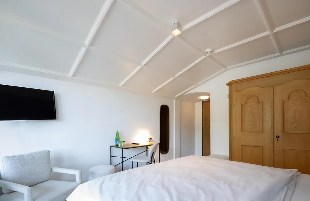 Q! Hotel Maria Theresia-1
