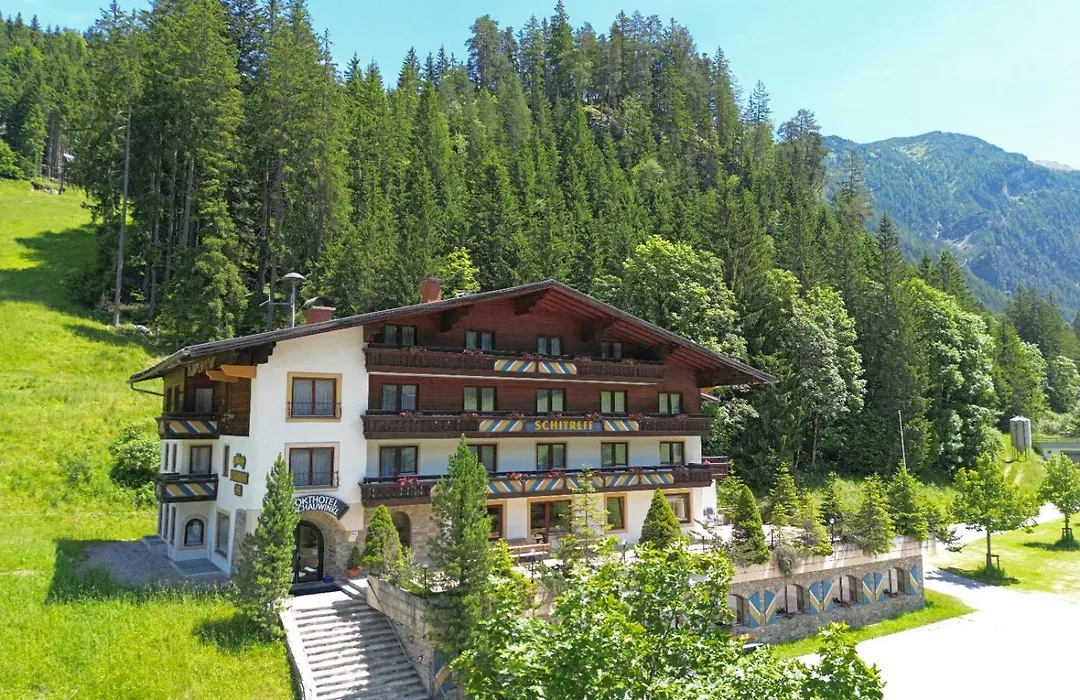 Sporthotel Flachauwinkl-1