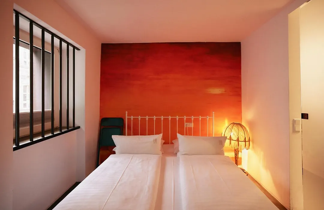 18Arts Hotel - Living In A Gallery!-1