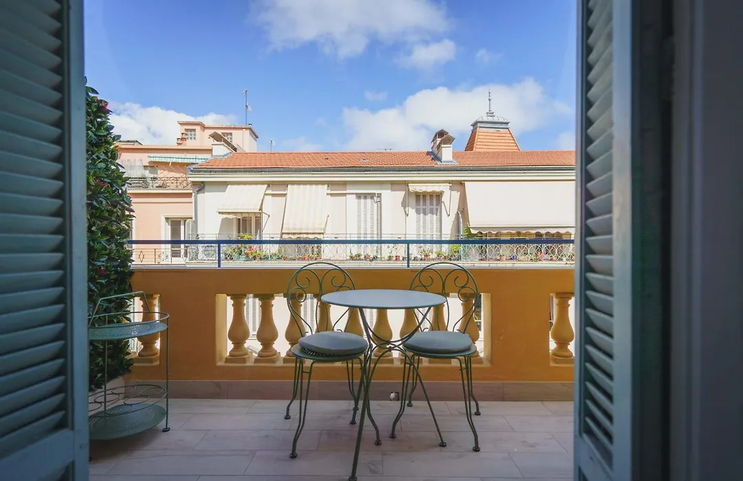 Hotel Gounod Fully Renovated-1