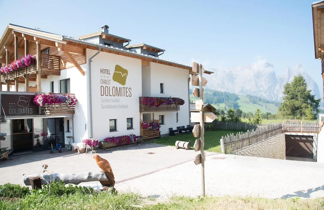 Hotel Chalet Dolomites-1