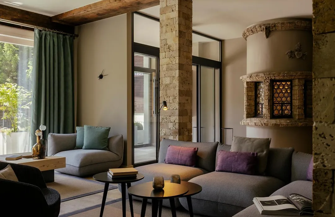 SchlossHouse Zermatt Wellbeing Rooms&Suites-1