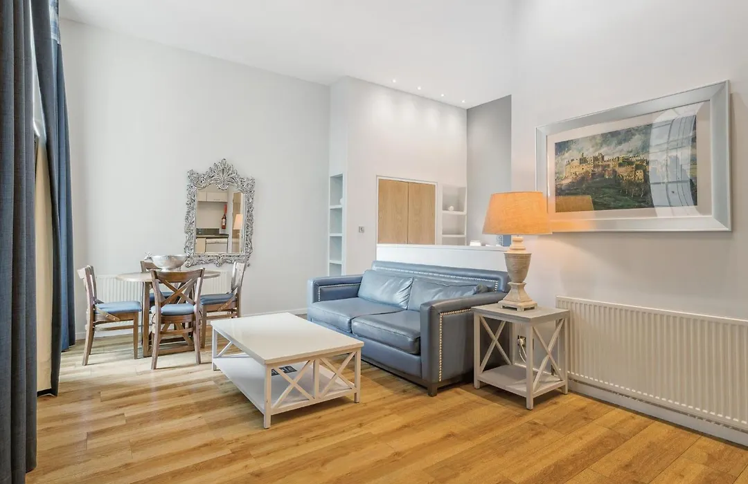 Princes Street Suites-1