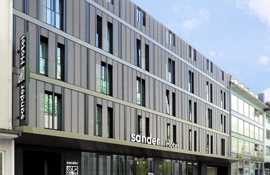 Sander Hotel-1