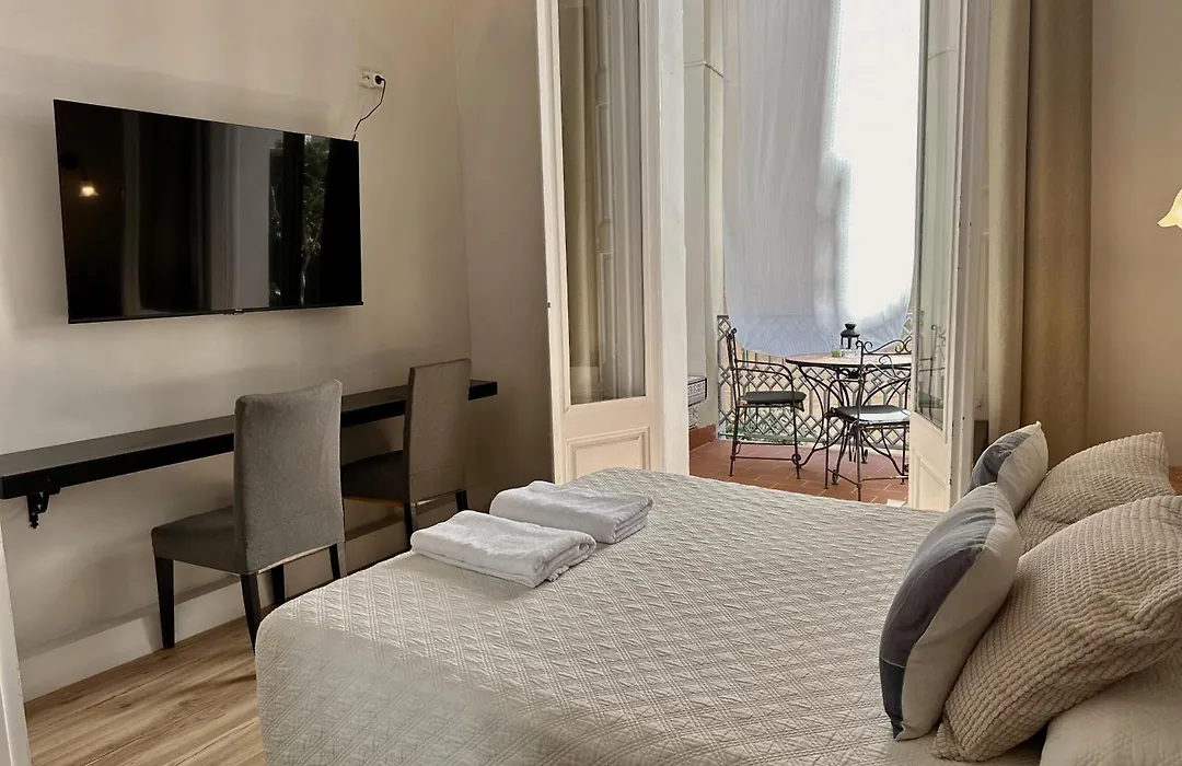 Casa Consell Gran Via, Guest House-1