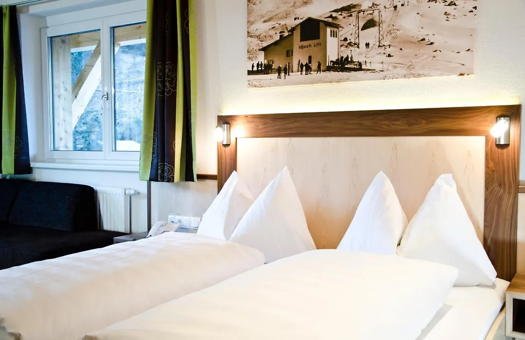 Hotel Tannenhof-1