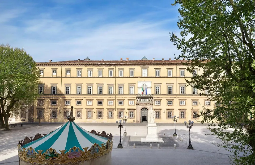 Grand Universe Lucca, Autograph Collection-1