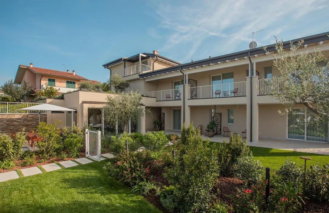 Re Ottone Rooms-1