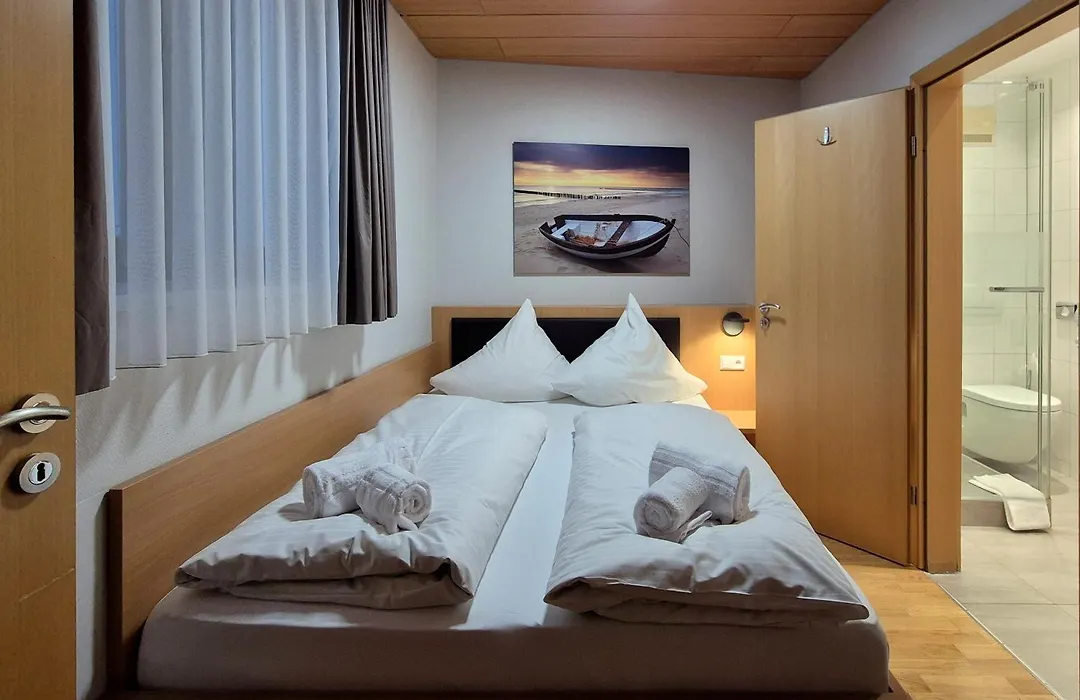 Hotel Seerose Lindau Bodensee-1
