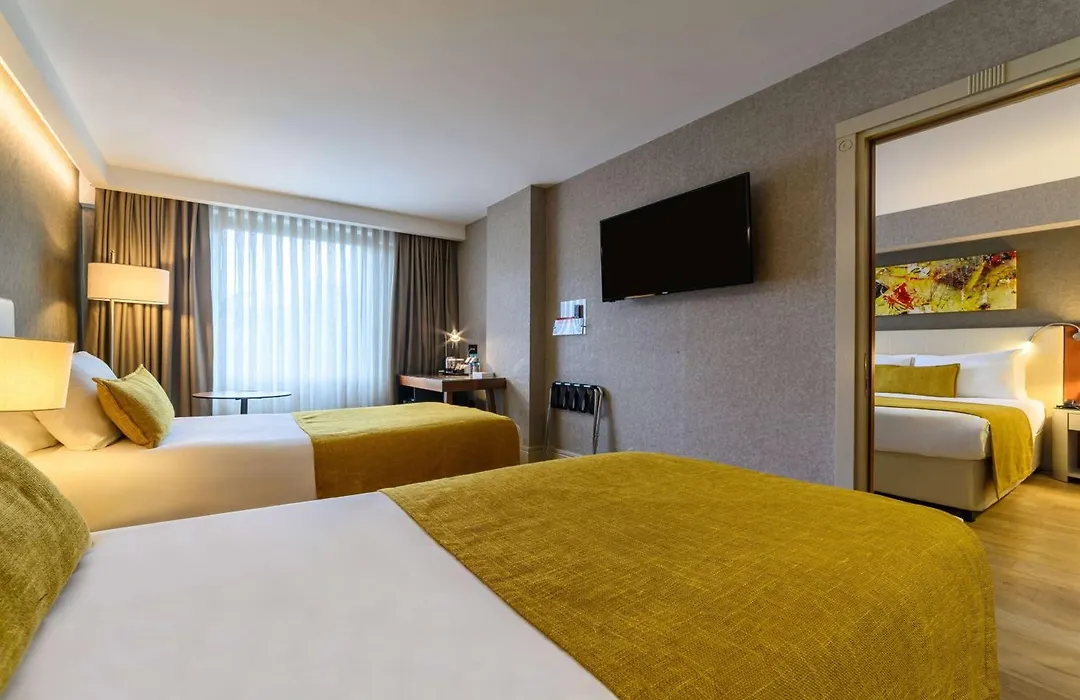 Ramada By Wyndham Istanbul Grand Bazaar-1