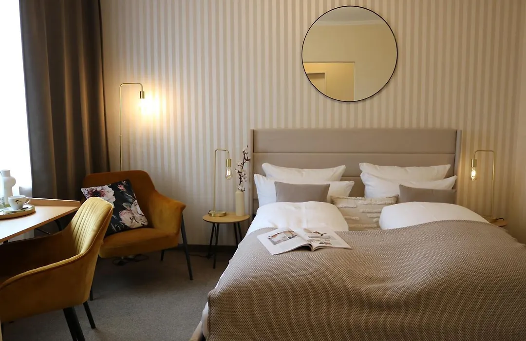 Hotel Stadt Hamburg-1