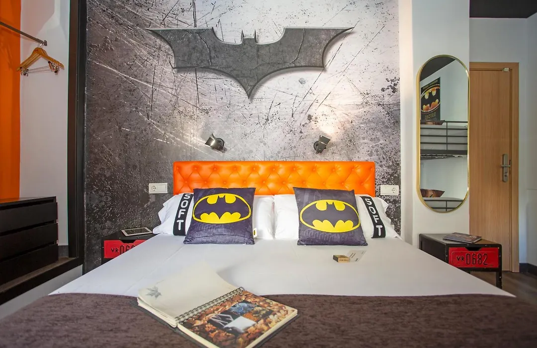 Casual Del Cine Valencia By Casual Hoteles-1