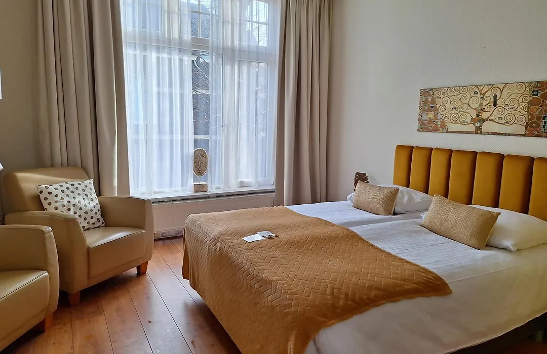 Prins Appartementen-1