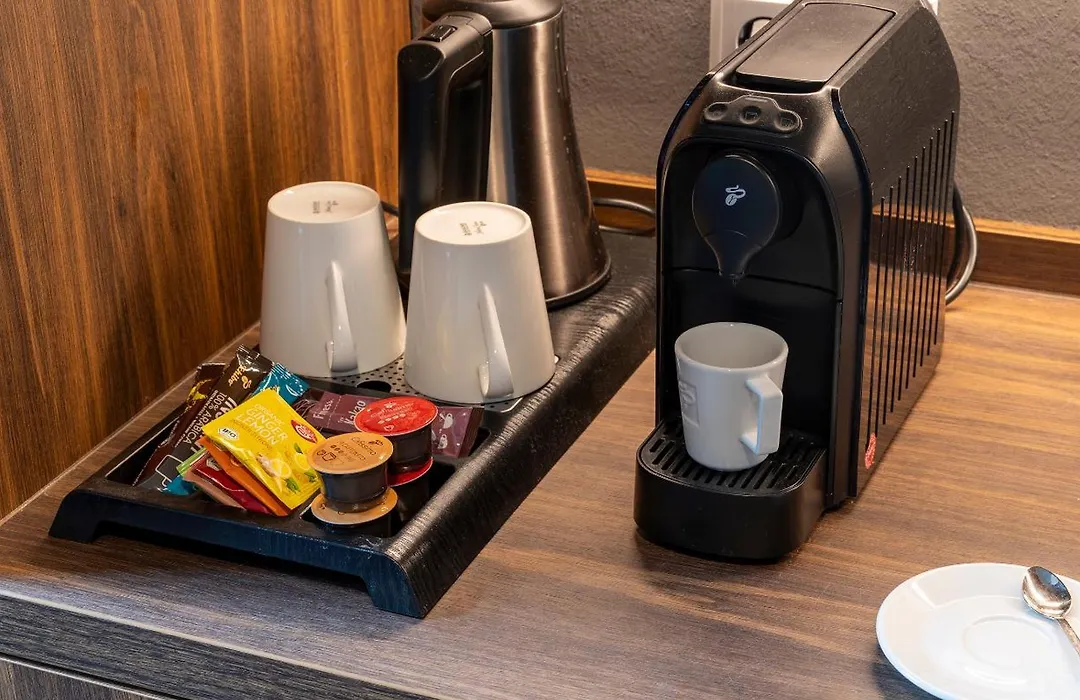 Plaza Premium Munchen-1
